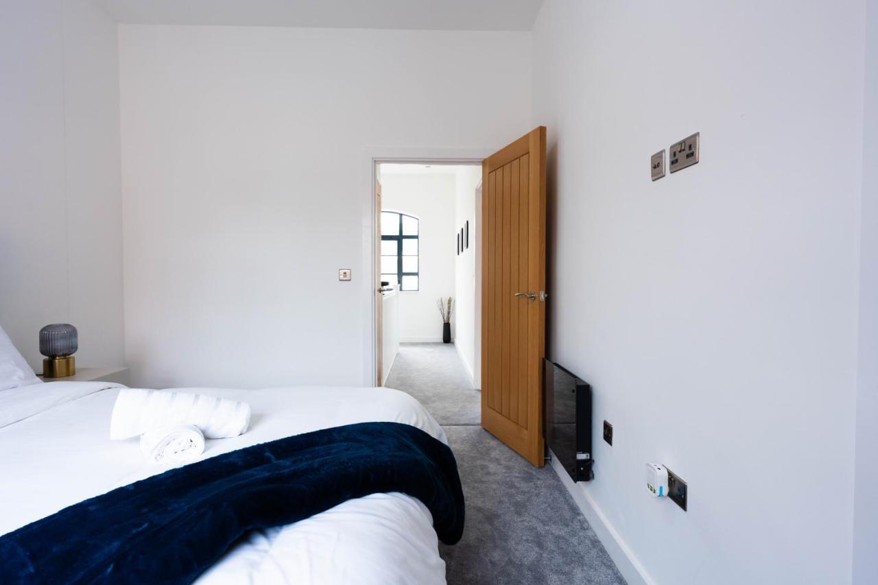 Stunning Townhouse With Pool Table Βίλα Μπέρμιγχαμ Εξωτερικό φωτογραφία
