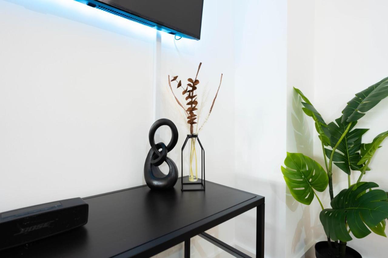 Stunning Townhouse With Pool Table Βίλα Μπέρμιγχαμ Εξωτερικό φωτογραφία